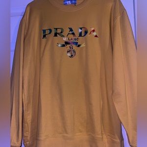 Prada Pull Over